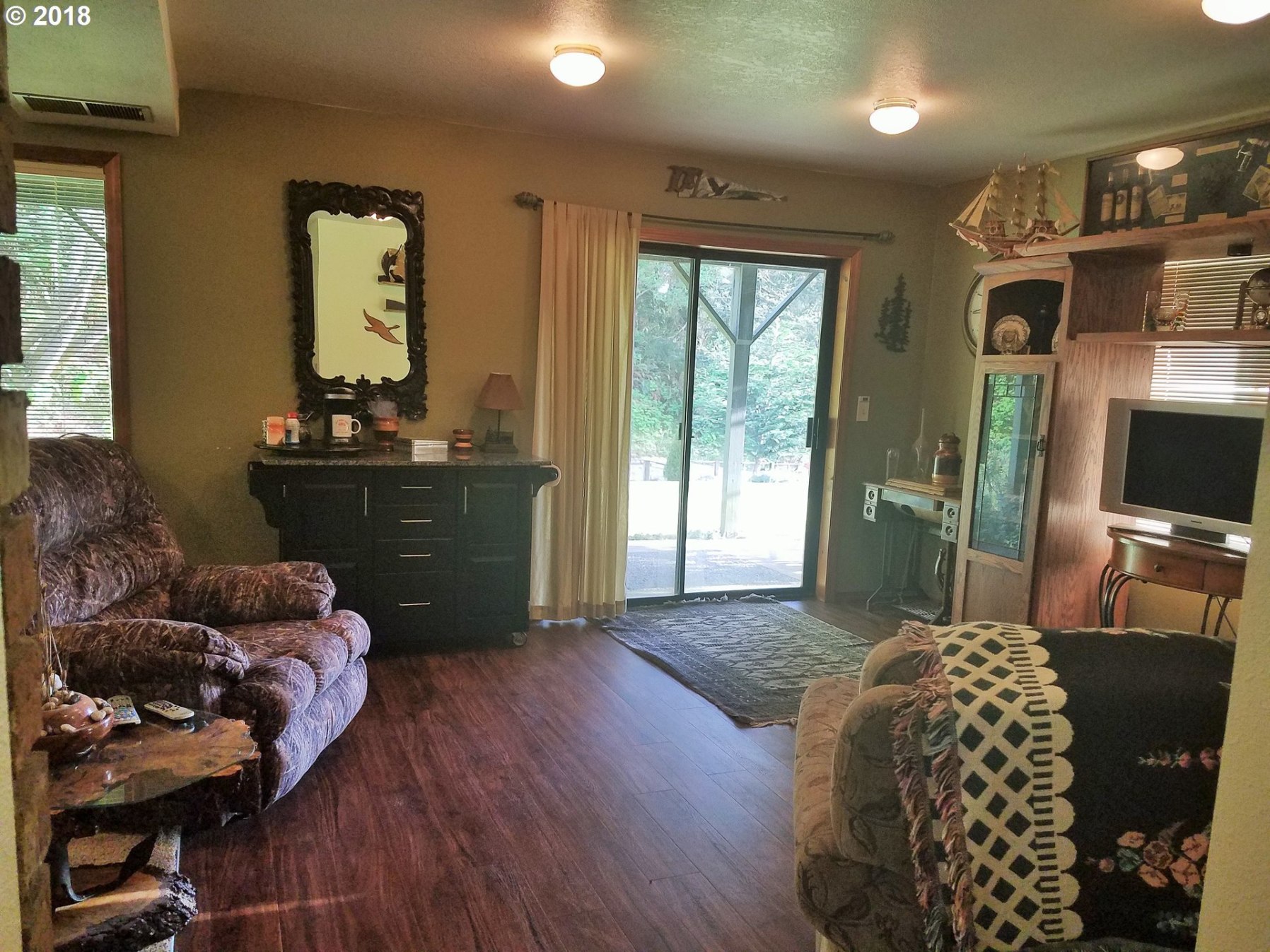 66653 Gunderson Road North Bend, OR 97459 - Photo 20 of 31 Gallery Image 20