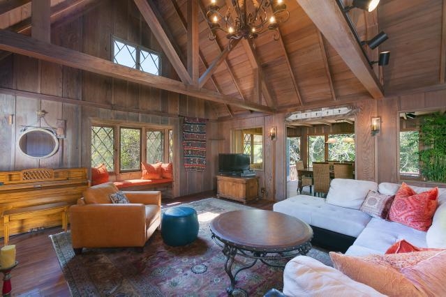 1602 Burgundy Road Encinitas, CA 92024 - Photo 4 of 25 Living Room with beamed ceiling