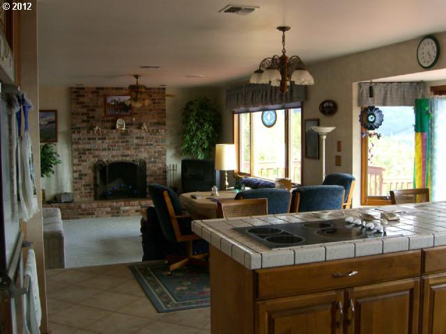 95454 Spirit Ridge Road Gold Beach, OR 97444 - Photo 6 of 16