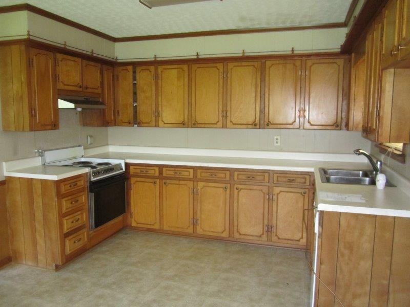 1829 Kit Carson Road Dyersburg, TN 38024 - Photo 4 of 11 Gallery Image 4
