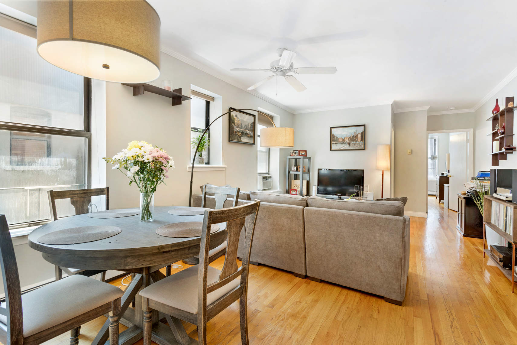 4 West 109th Street, Unit 6A Manhattan, NY 10025 - Photo 2 of 12