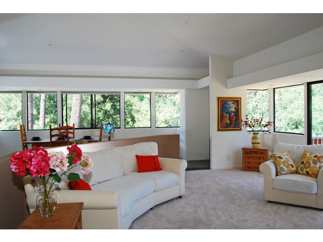 25405 Hidden Mesa Road Monterey, CA 93940 - Photo 5 of 11 Gallery Image 5