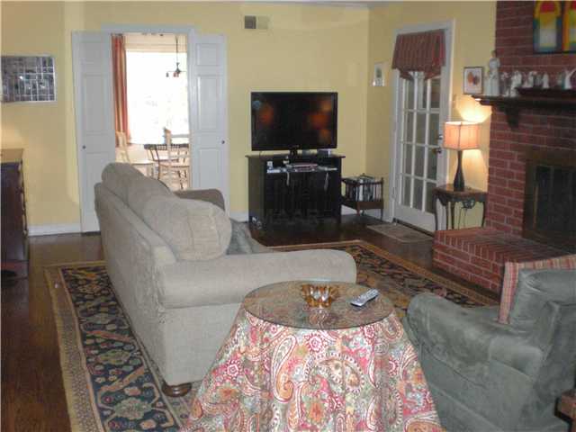 2107 Brierbrook Road Germantown, TN 38138 - Photo 10 of 14 Gallery Image 10