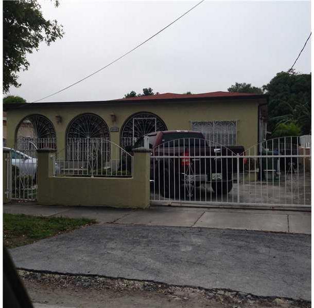 2970 Southwest 17th Street Miami, FL 33145 - Photo 2 of 8