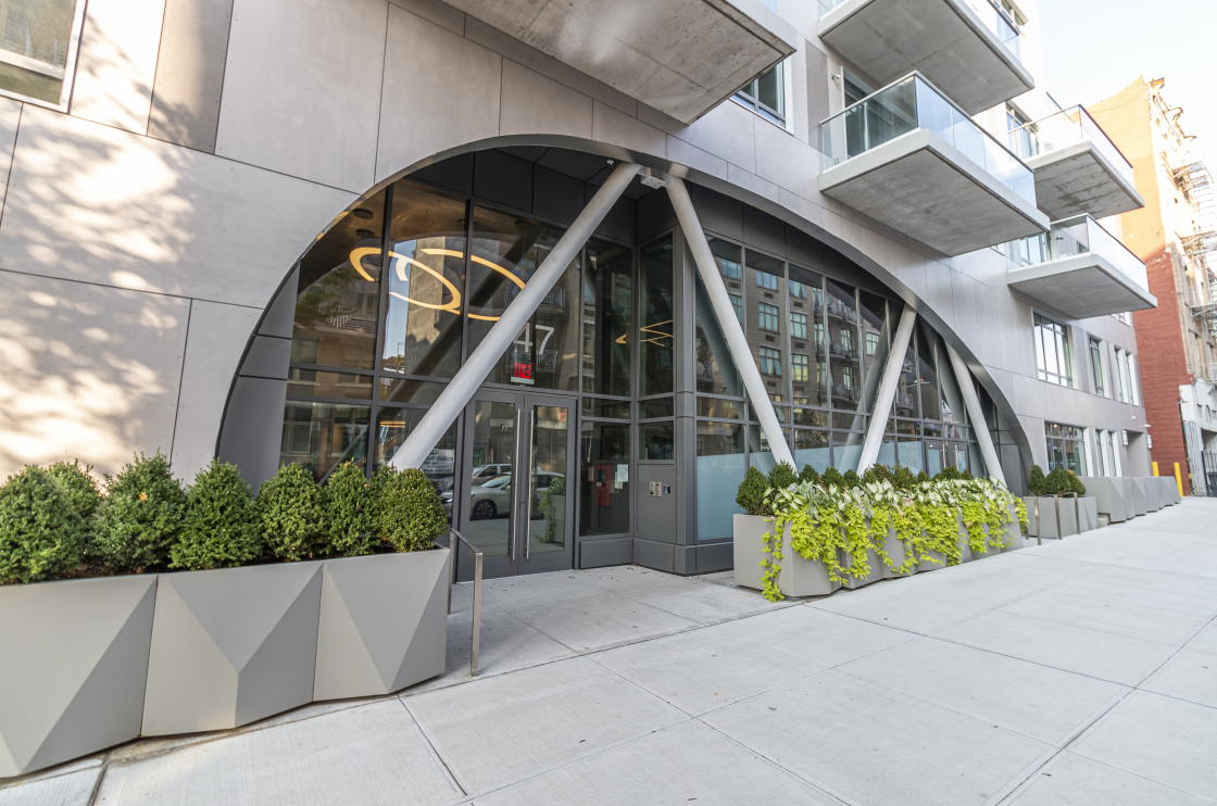 147 Hope St, Brooklyn, NY 11211 - Photo 2 of 10