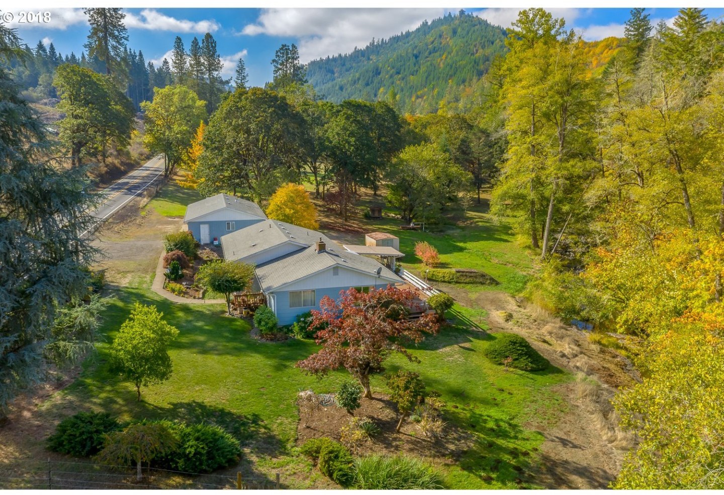 8996 Hayhurst Road Yoncalla, OR 97499 - Photo 1 of 32 Gallery Image 1