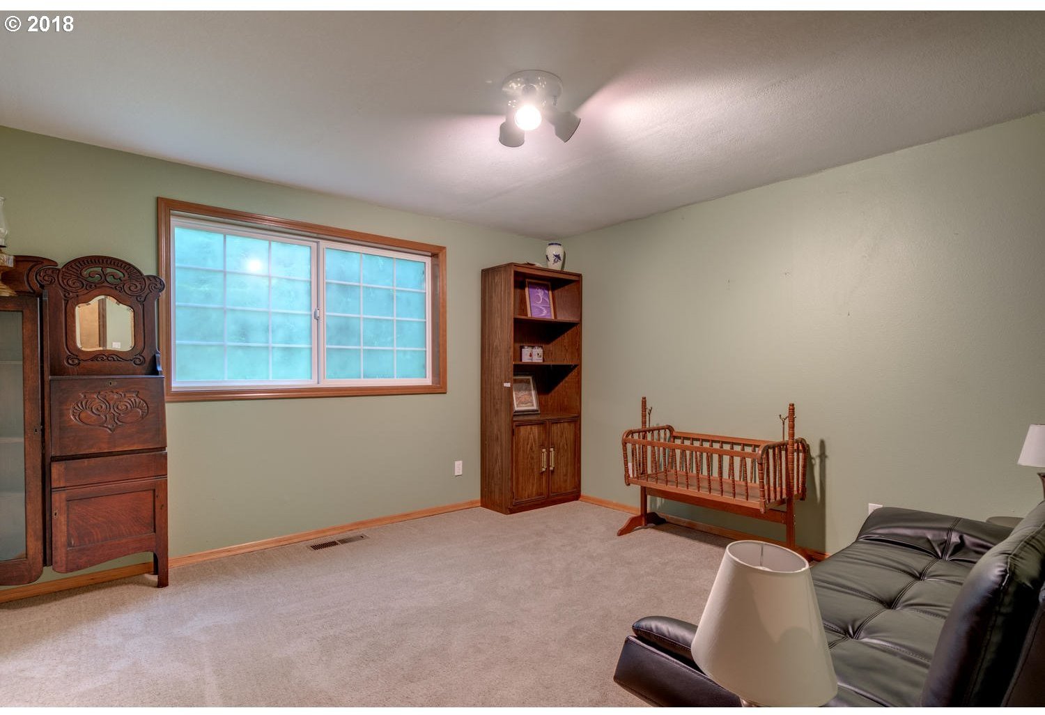 26415 Southwest Neill Road Newberg, OR 97132 - Photo 17 of 32 Gallery Image 17