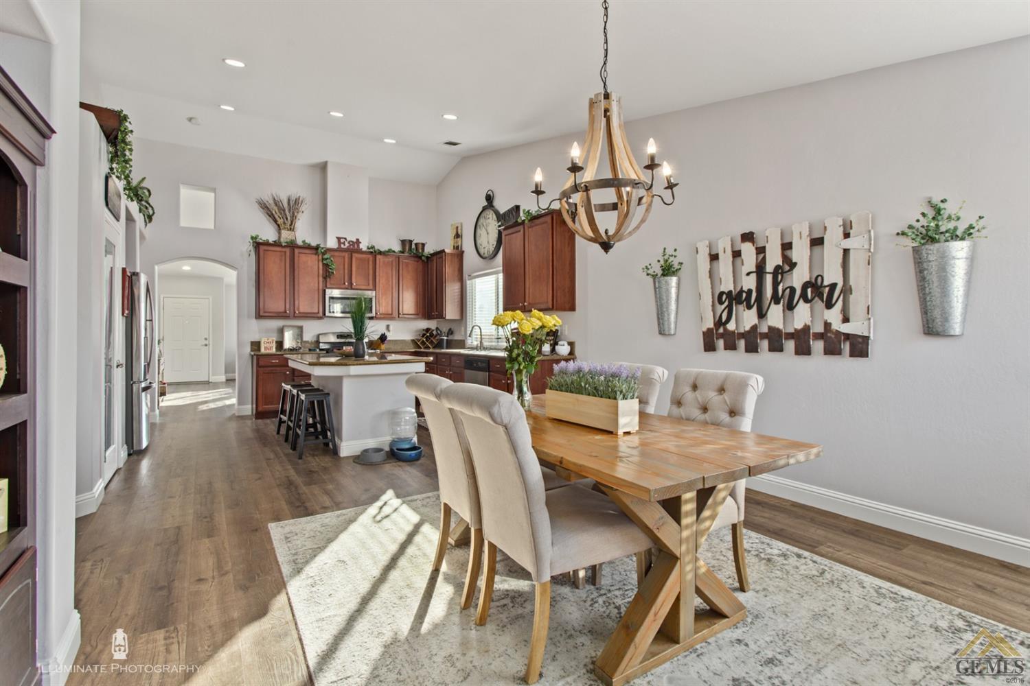 13200 Ridgeway Meadows Drive Bakersfield, CA 93314 - Photo 15 of 32