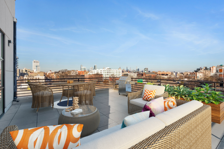 Grand Manor 404 Grand St, Brooklyn, NY 11211 - Photo 3 of 3