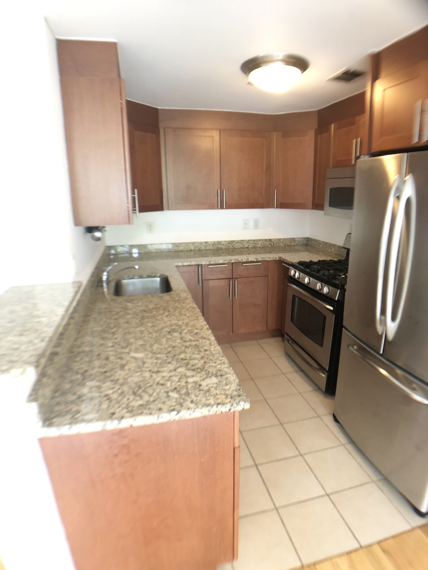 3536 Cambridge Avenue, Unit 6D Bronx, NY 10463 - Photo 2 of 11