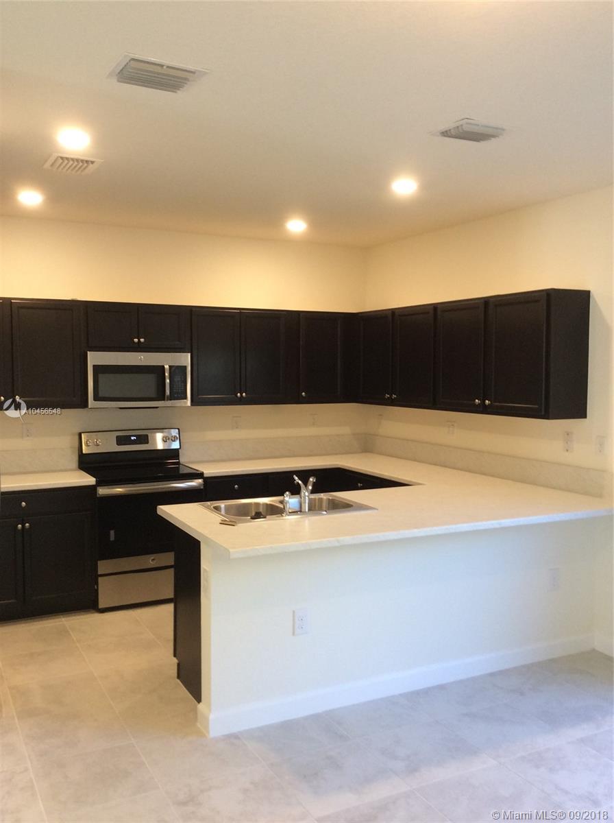11419 Southwest 248th Lane Homestead, FL 33032 - Photo 4 of 14