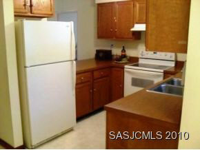 547 Gentian Road St. Augustine, FL 32086 - Photo 3 of 24 kitchen1