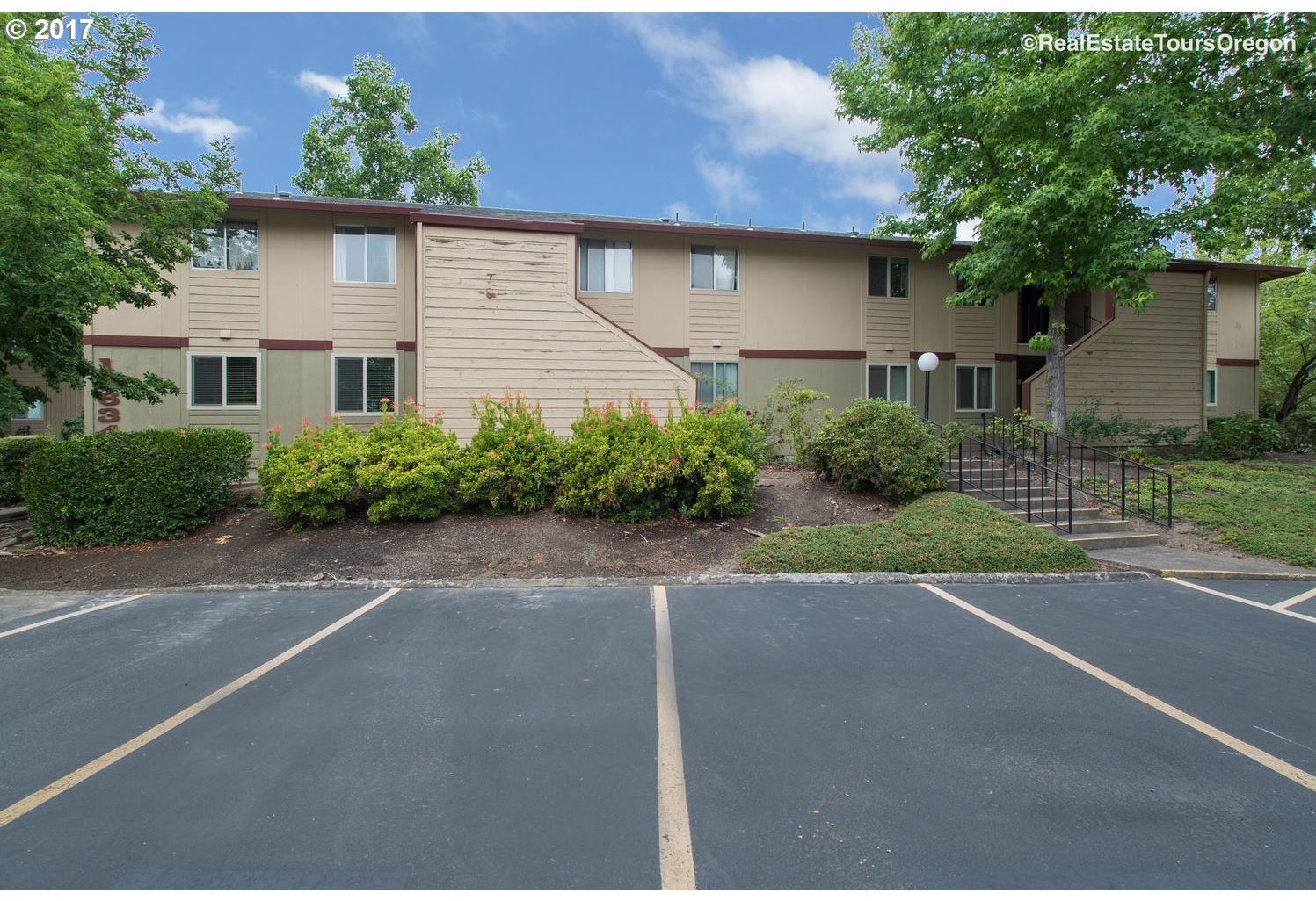 12634 Northwest Barnes Road, Unit 5 Portland, OR 97229 - Photo 1 of 16 Gallery Image 1