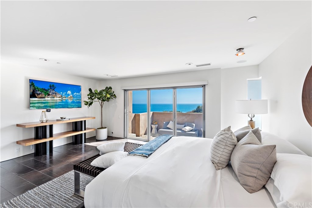 325 Monarch Bay Drive Dana Point, CA 92629 - Photo 16 of 36