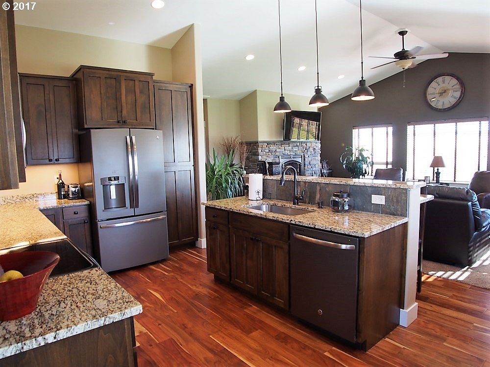 66355 Boyd Market Road Dufur, OR 97021 - Photo 4 of 23 Gallery Image 4