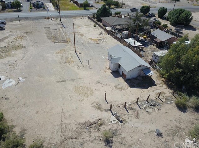 246 North Intake Boulevard Blythe, CA 92225 - Photo 3 of 8 DCIM\112MEDIA\DJI_0051.JPG