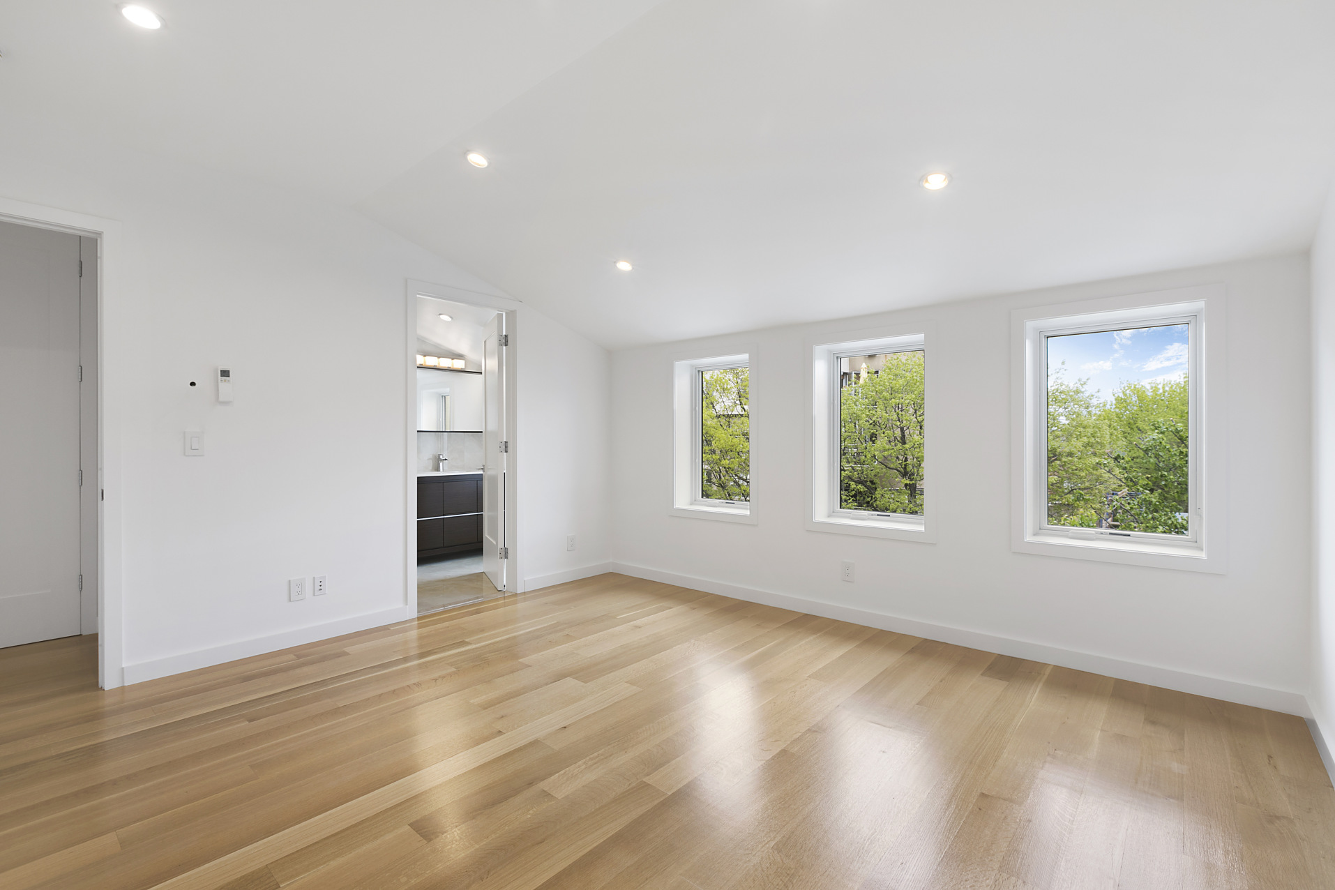 292 16th Street Brooklyn, NY 11215 - Photo 11 of 19