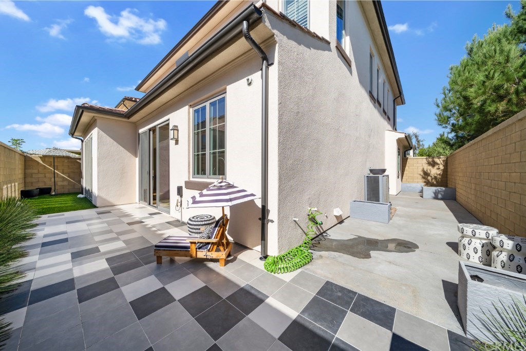 116 Mosswood Irvine, CA 92620 - Photo 31 of 42 Another view of the wrap-around yard.