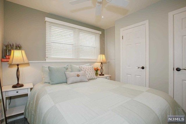 16 Hemlock Street Waldwick, NJ 07463 - Photo 21 of 25