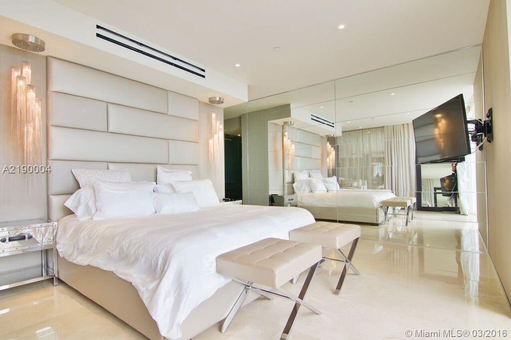 400 Alton Road, Unit PH06 Miami Beach, FL 33139 - Photo 12 of 33