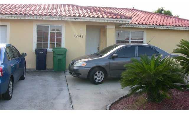 21242 Southwest 125th Path Miami, FL 33177 - Photo 3 of 12