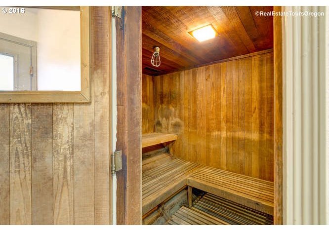 7726 Southwest Barnes Road, Unit 222G Portland, OR 97225 - Photo 21 of 24 Gallery Image 21