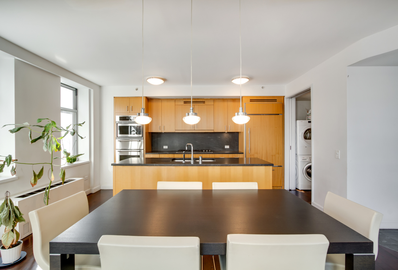 100 West 58th Street, Unit 8D Manhattan, NY 10019 - Photo 6 of 10