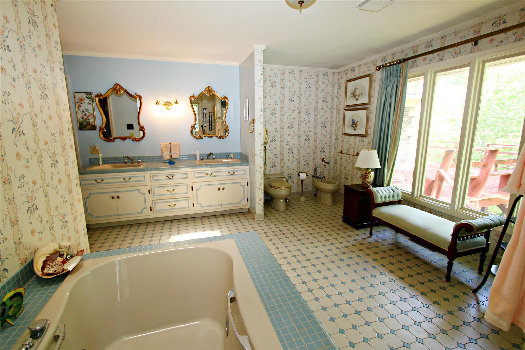 300 Kippsford Pond Road Columbia, TN 38401 - Photo 24 of 36 Master bath has double sinks over vanity and a bidet next to toilet.