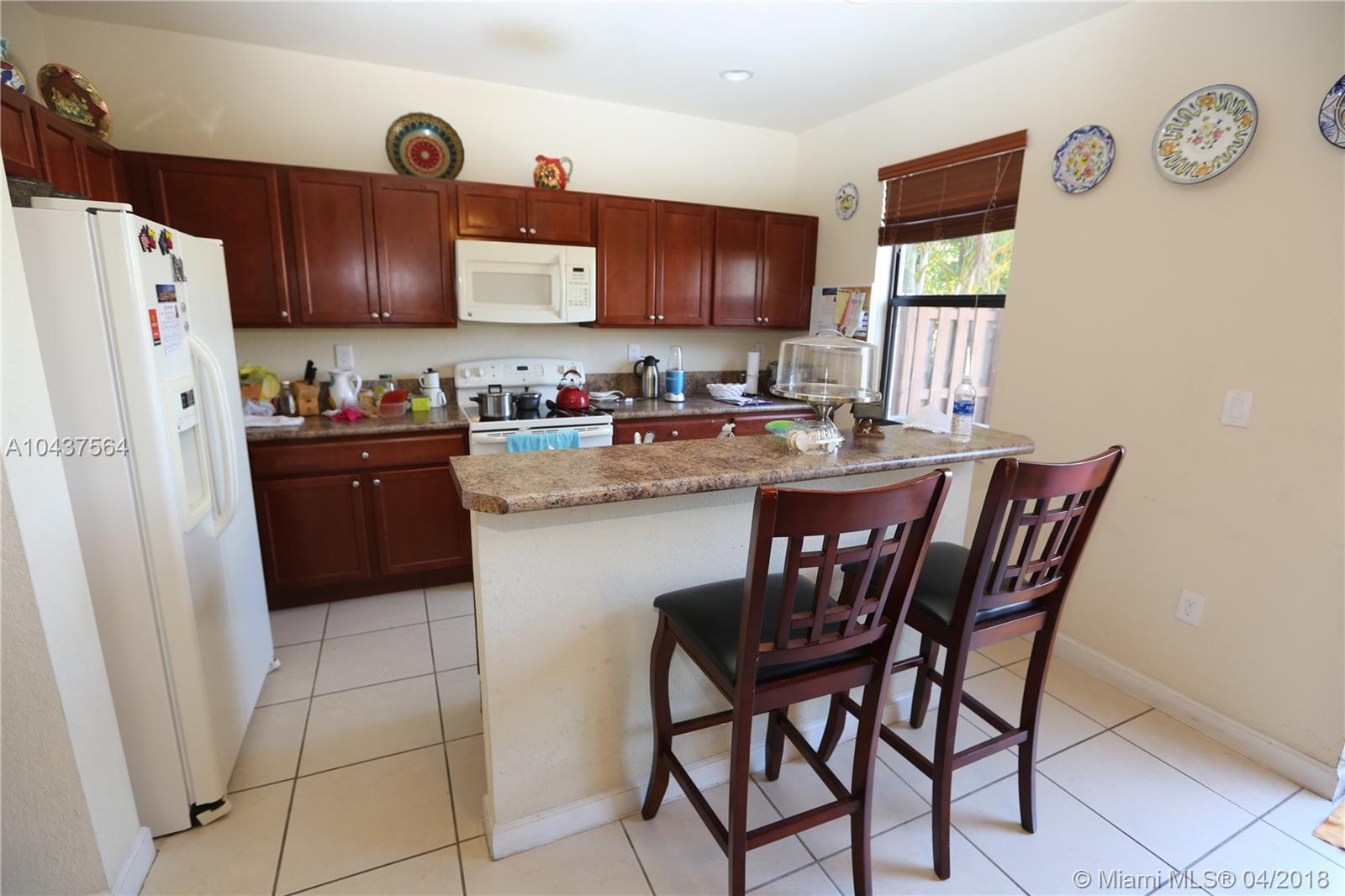 4261 Southwest 164th Path Miami, FL 33185 - Photo 6 of 17 Gallery Image 6