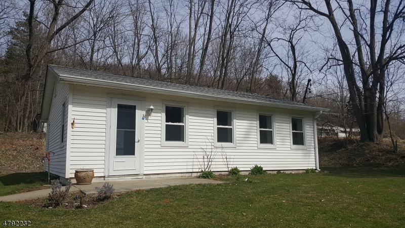 3 Tracy Lane Hackettstown, NJ 07840 - Photo 1 of 12