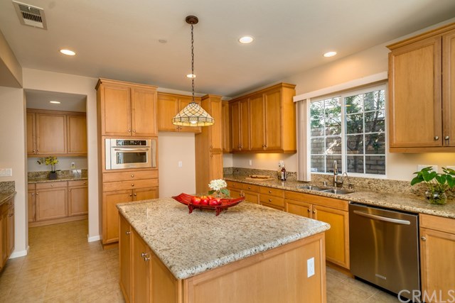 5473 Stoneview Road Rancho Cucamonga, CA 91739 - Photo 13 of 56 Large kitchen with center island, recessed lighting