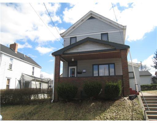 327 Lloyd Street Rochester, PA 15074 - Photo 1 of 17