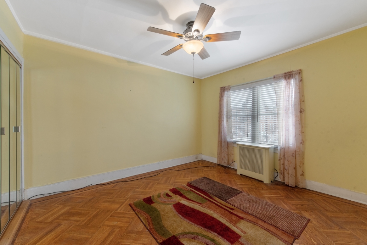 3036 Avenue T, Unit WHOLE Brooklyn, NY 11234 - Photo 10 of 21