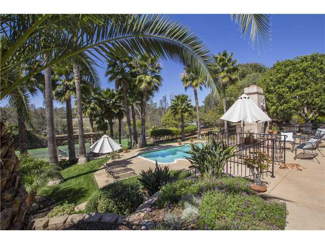 17424 Rancho Del Rio Rancho Santa Fe, CA 92067 - Photo 7 of 25