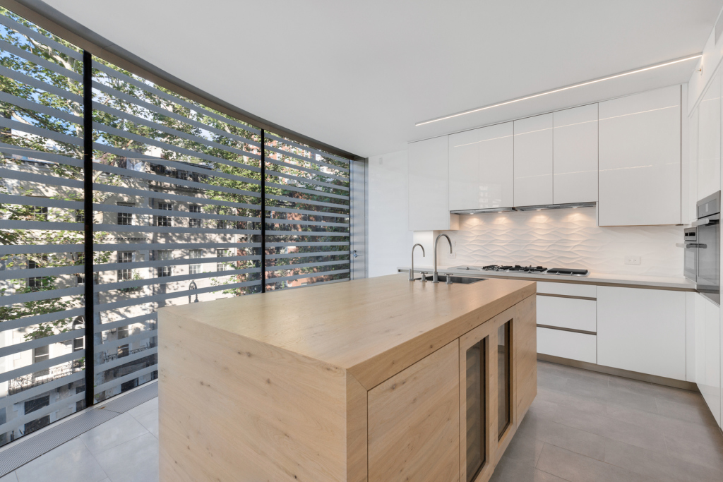 162 East 64th Street Manhattan, NY 10065 - Photo 11 of 23