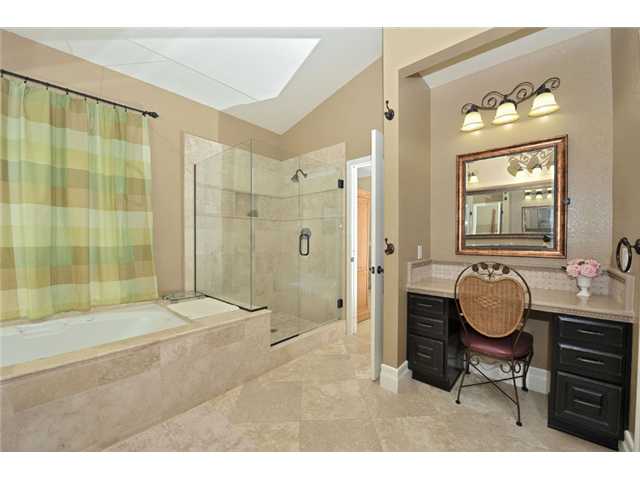 15834 Riparian Road Poway, CA 92064 - Photo 8 of 25