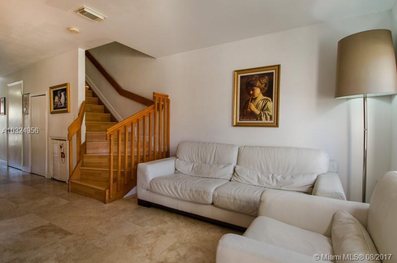 13848 Southwest 64th Street Miami, FL 33183 - Photo 5 of 29