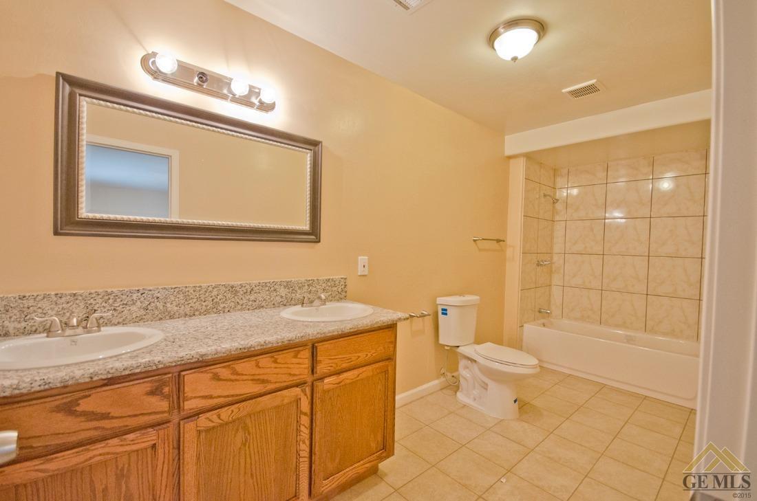 300 McKee Road Bakersfield, CA 93307 - Photo 20 of 34 Gallery Image 20