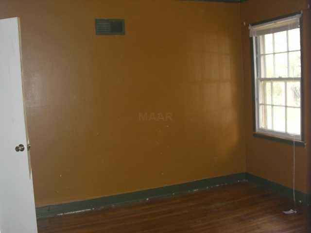 1357 Farrow Road Memphis, TN 38116 - Photo 6 of 12