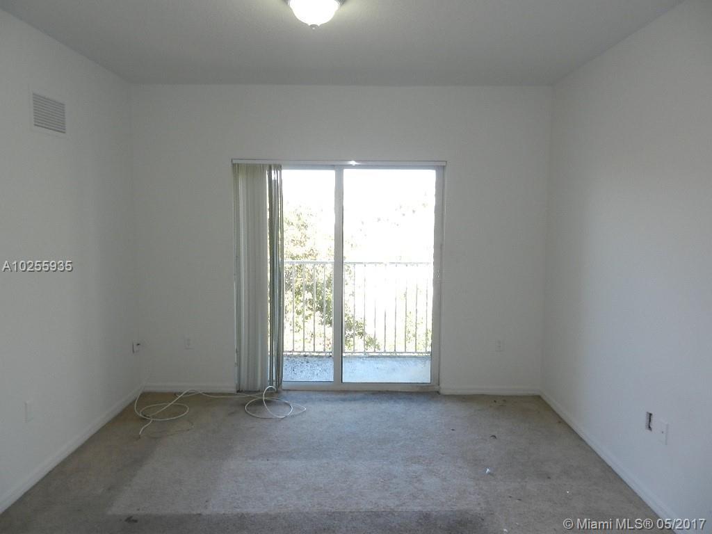 11040 Southwest 196th Street, Unit 412 Cutler Bay, FL 33157 - Photo 12 of 20