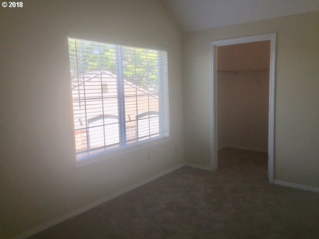 17564 Northwest Springville Road, Unit H12 Portland, OR 97229 - Photo 9 of 13 Gallery Image 9