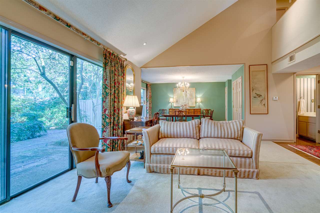 337 Cinnamon Drive, Unit 337 Memphis, TN 38117 - Photo 7 of 25