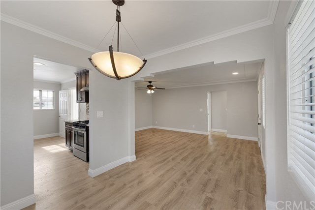 5784 Main Street South Gate, CA 90280 - Photo 5 of 27