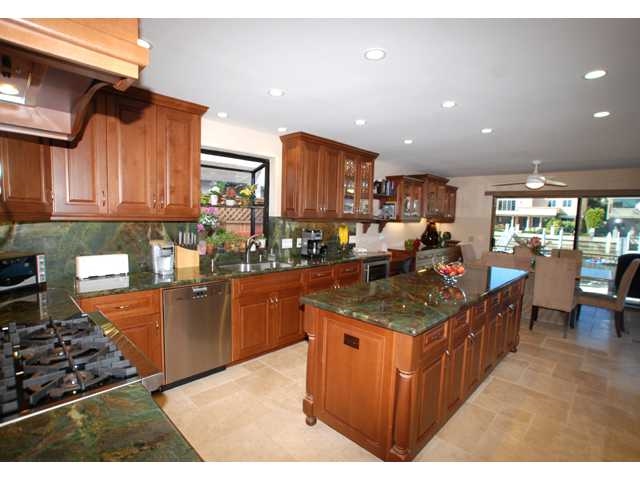 37 Green Turtle Road Coronado, CA 92118 - Photo 8 of 22