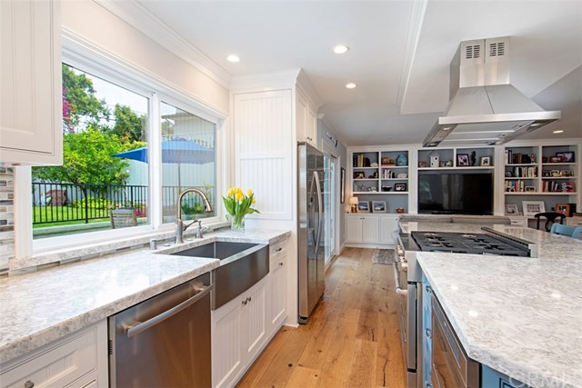 132 Esplanade San Clemente, CA 92672 - Photo 8 of 27