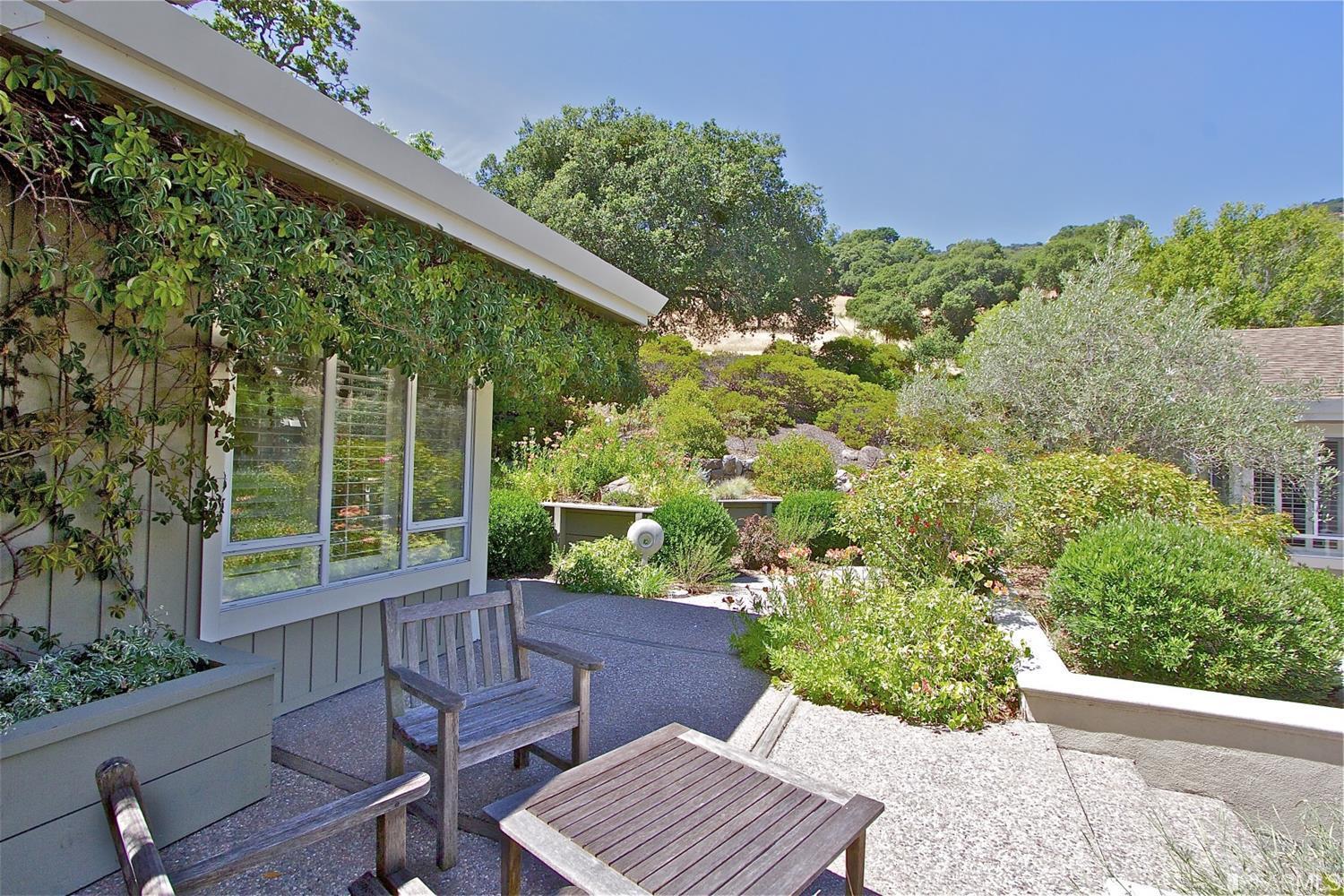 76 Bridgegate Drive San Rafael, CA 94903 - Photo 11 of 15