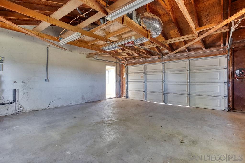2045 Montecito Road Ramona, CA 92065 - Photo 17 of 25