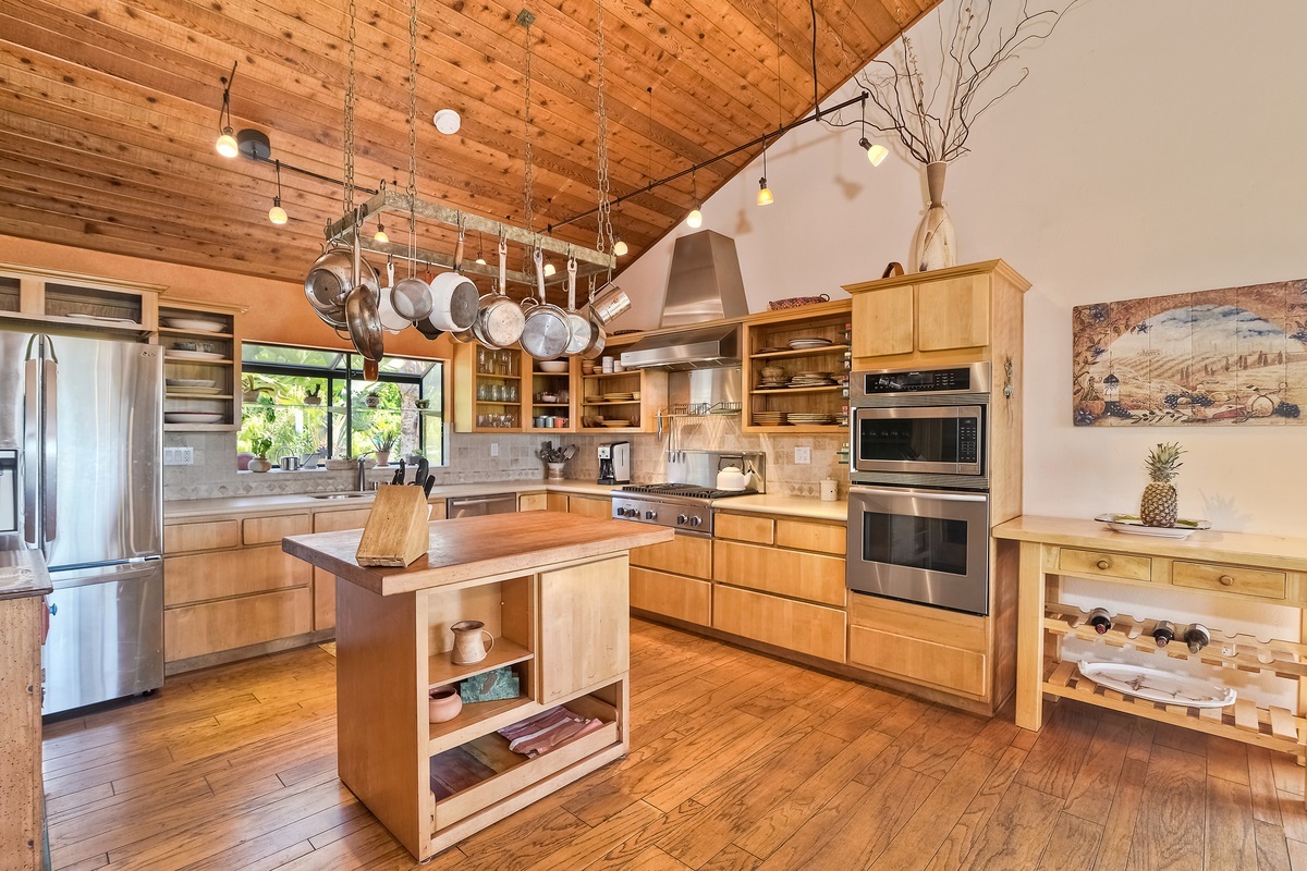 1373 Burgundy Road Encinitas, CA 92024 - Photo 12 of 25