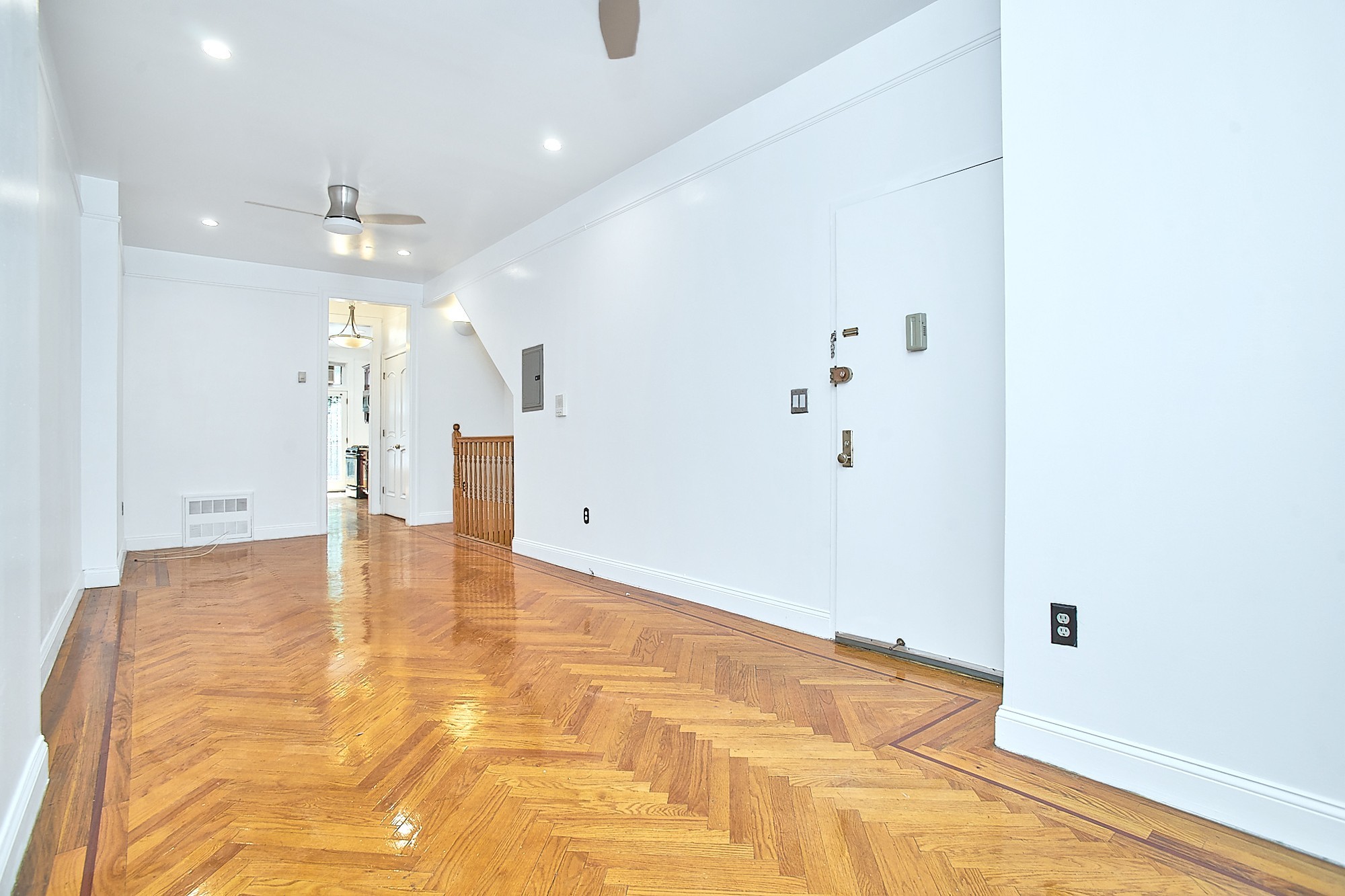 236 West 132nd Street, Unit 1 Manhattan, NY 10027 - Photo 2 of 20