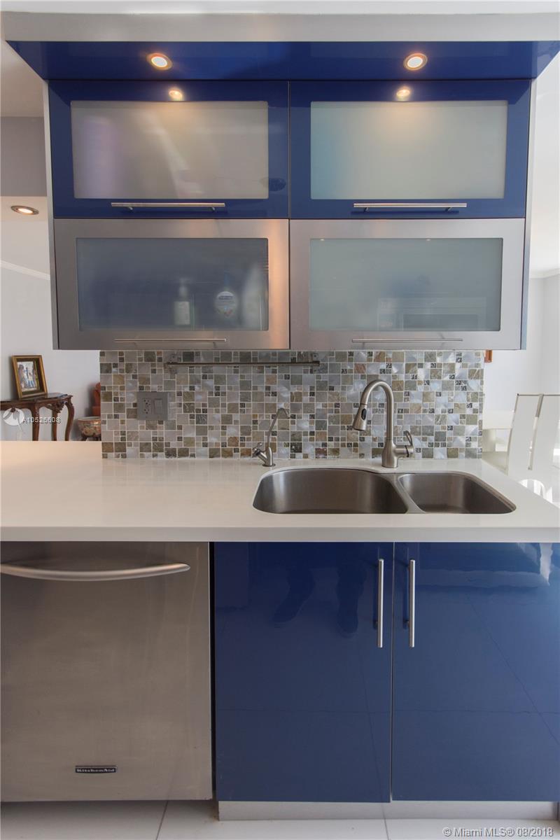 1833 South Ocean Drive, Unit PH1 Hallandale, FL 33009 - Photo 9 of 78